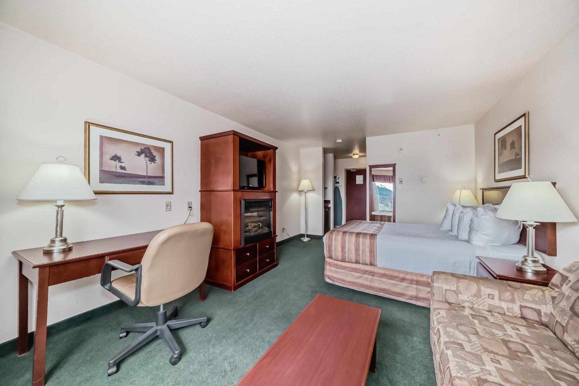 Hotel & 2*