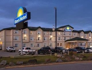 & Hotel Grande Cache